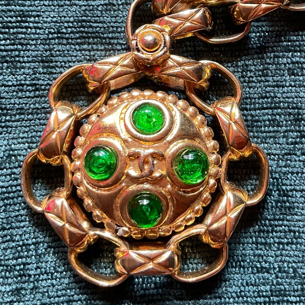 Vintage Chanel Peridot chain necklace 80s